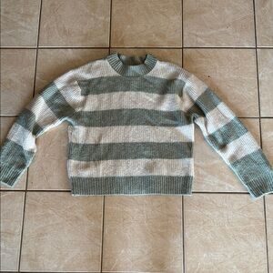 H&M Green and Cream Striped Sweater